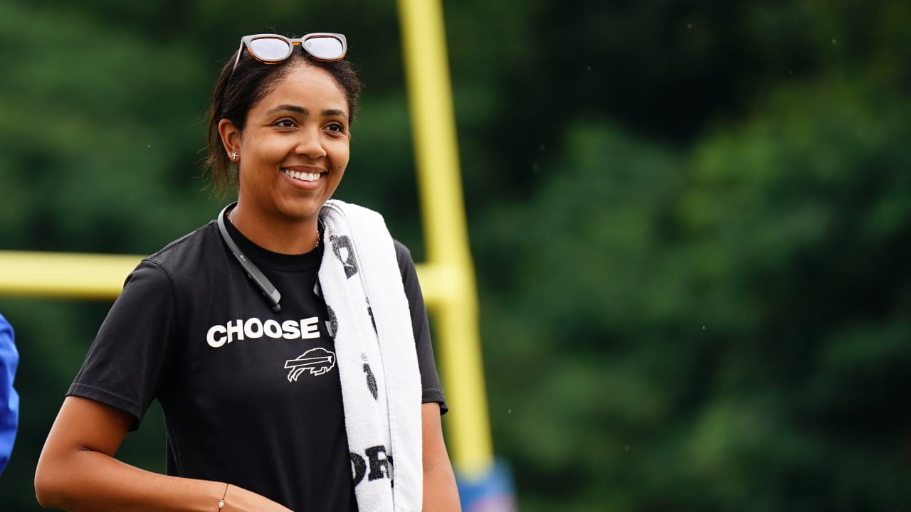 Buffalo Bills Name Marissa Figueroa As The First Woman To Serve As A Full -Time Assistant Athletic Trainer