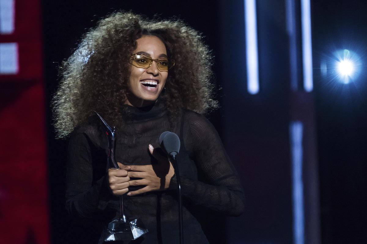 Harvard Foundation Honors Solange Knowles As Its 2018 Artist Of The Year