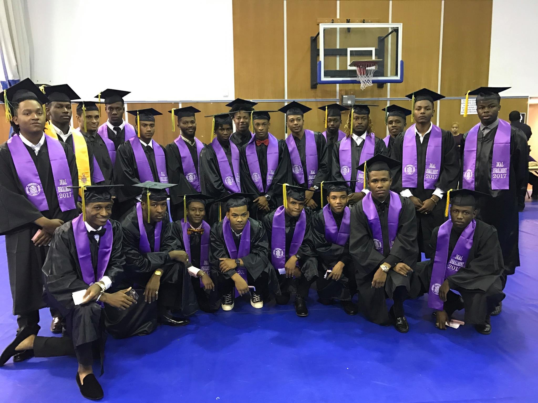 Black Excellence: 23 H.S. Seniors Receive College Certificate Before Graduating High School