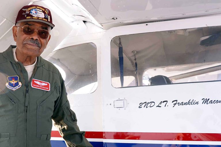 97-Year-Old Tuskegee Airman Receives 2nd Congressional Medal For His ...