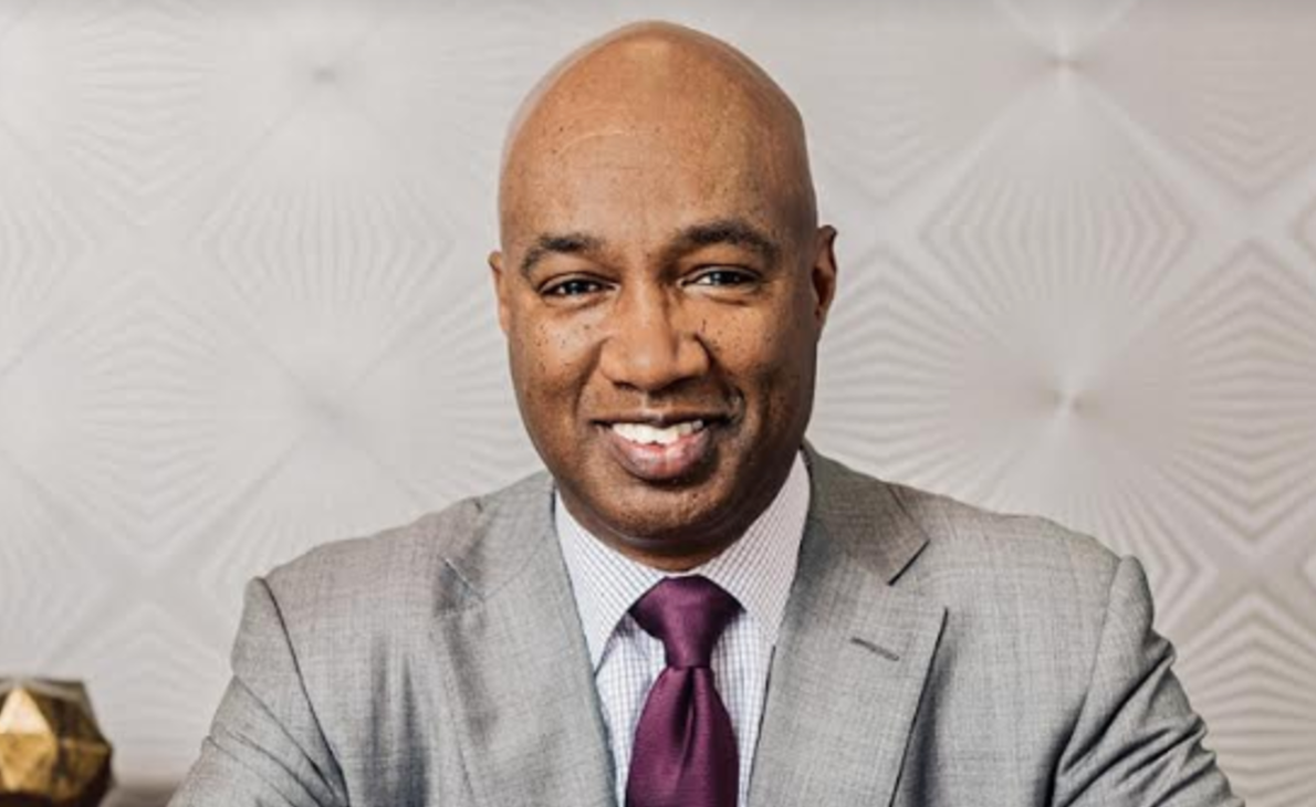 Larry Irving Becomes First African American Inducted into the Internet Hall of Fame