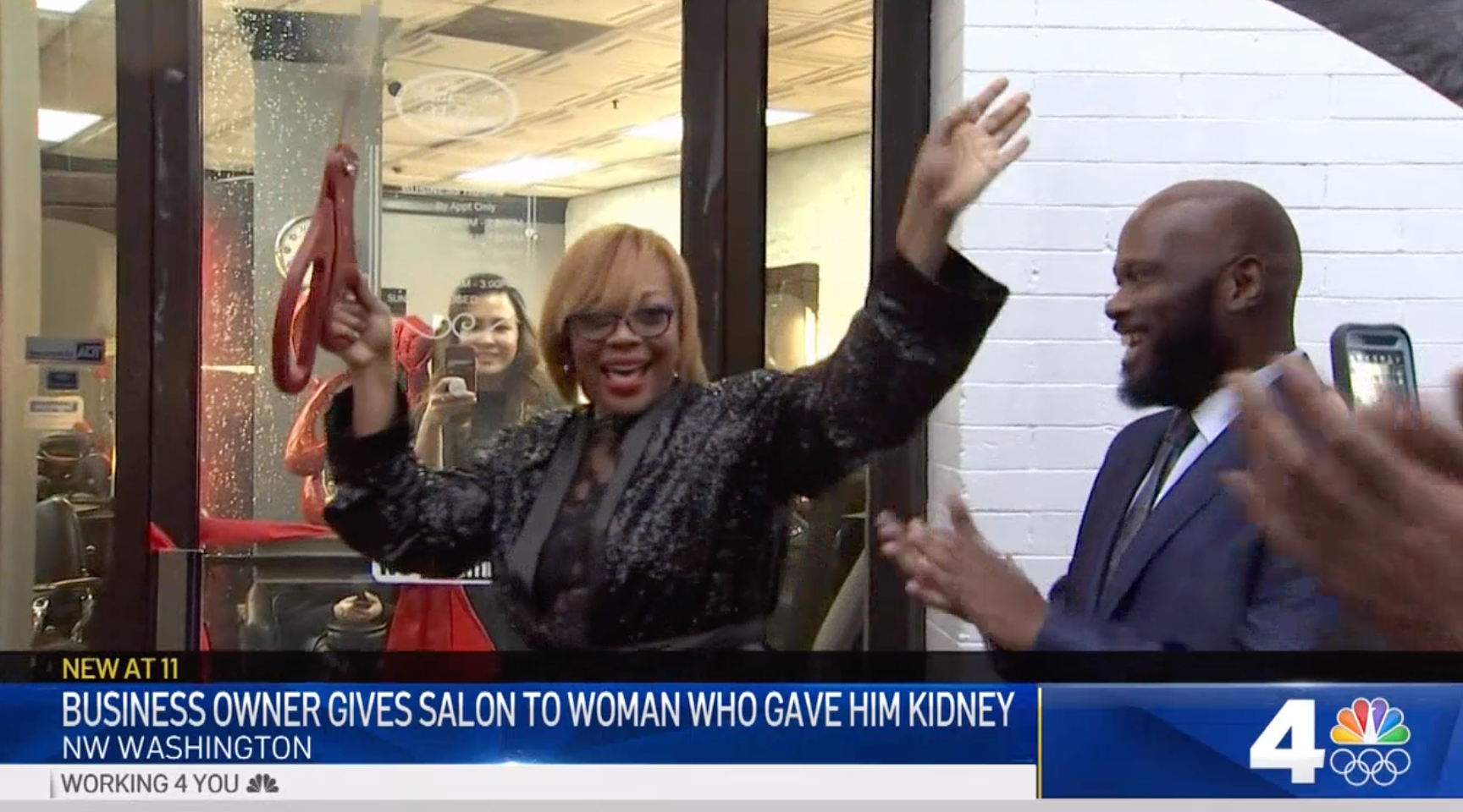 DC Man Gifts Woman With Hair Salon After She Donates One Of Her Kidneys To Him