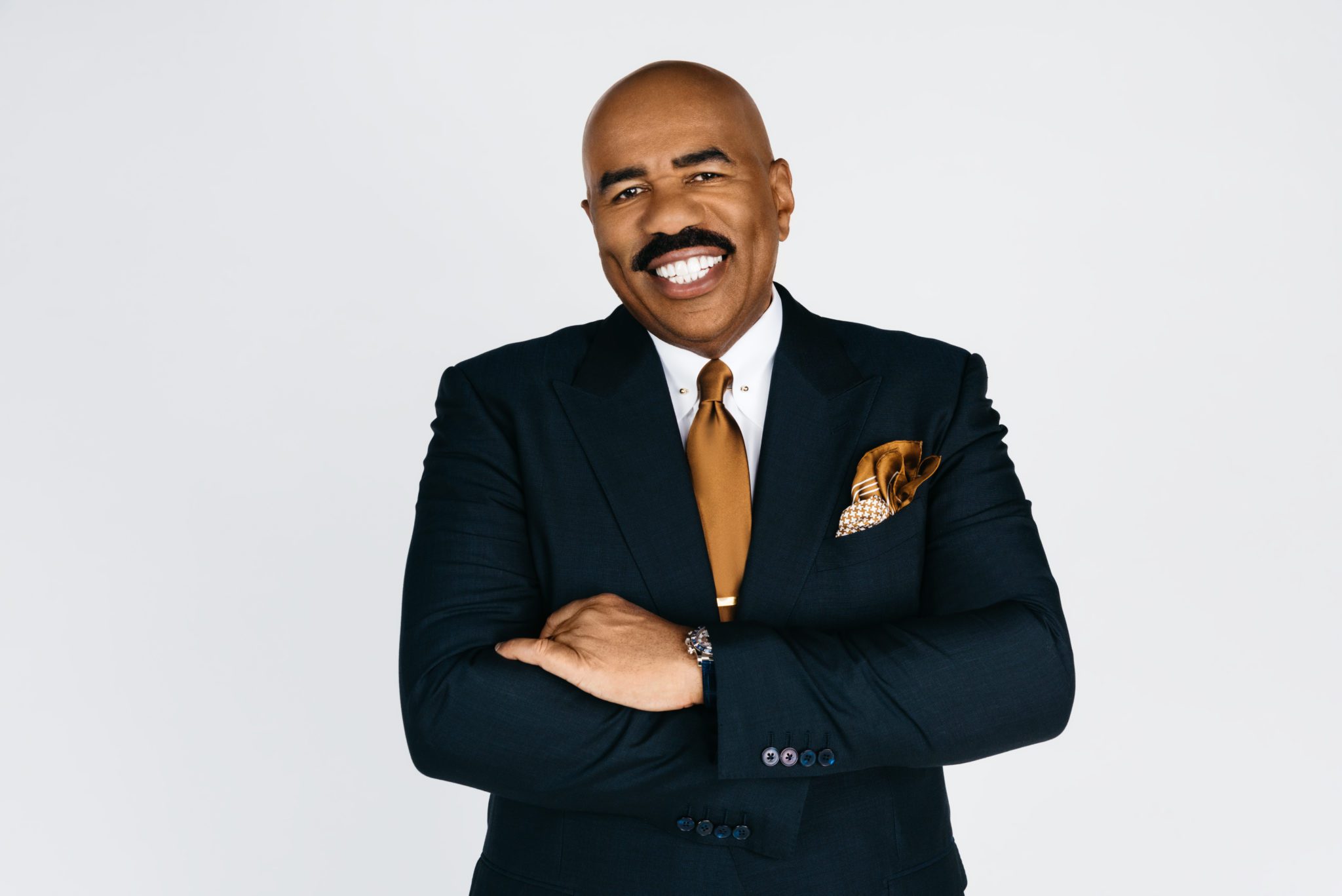 Steve Harvey Launches New Interactive Motivational Network Focused On  Wellness - Because of Them We Can, image size:2048x1367