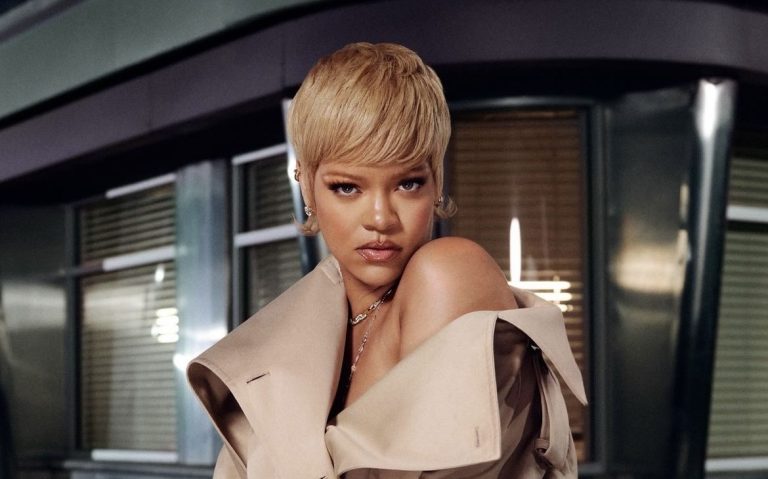 Rihanna Announces Launch of Fenty Hair Brand