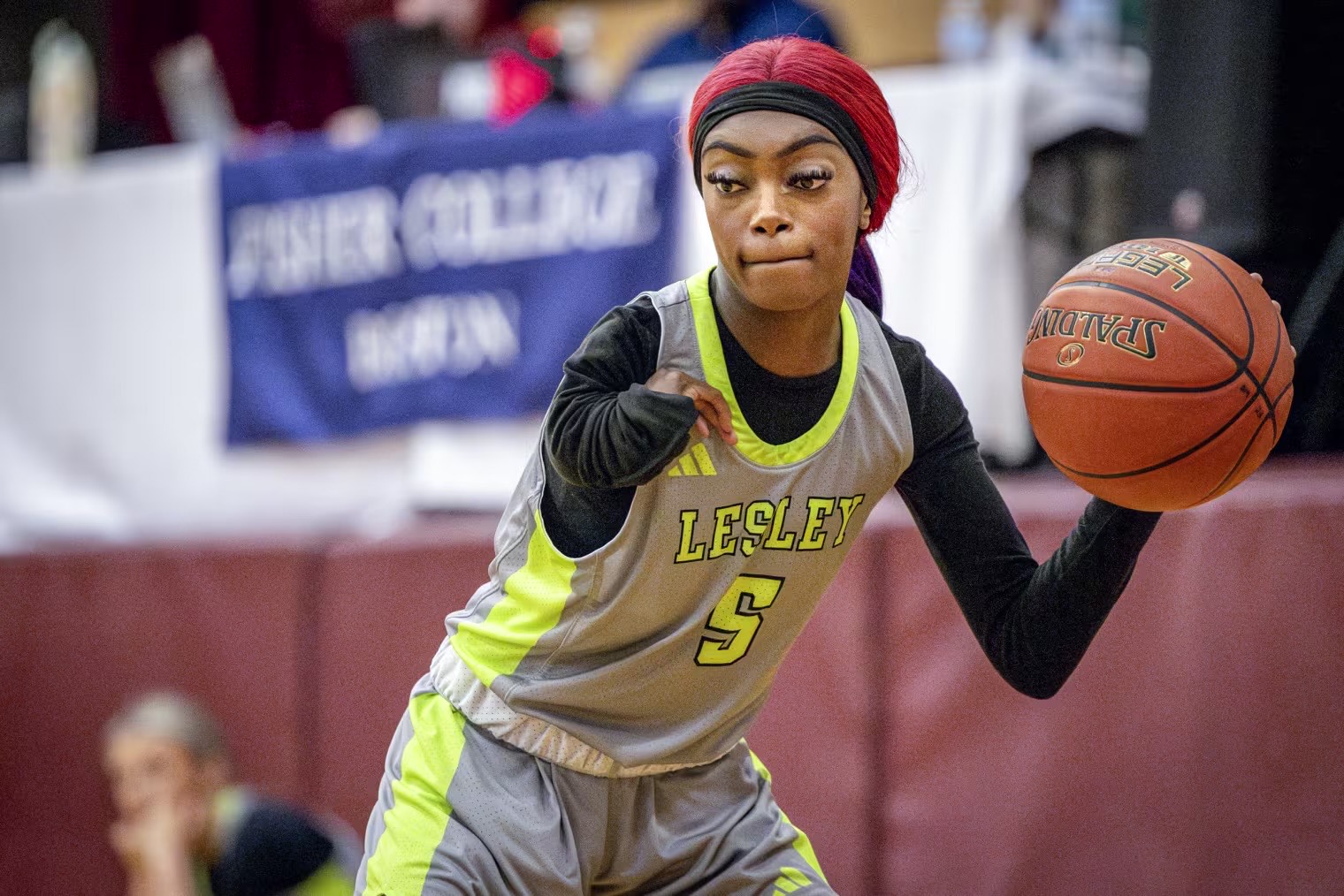 Baileigh Sinaman-Daniel Makes NCAA History as First One-Armed Women’s Basketball Player to Score in a Game