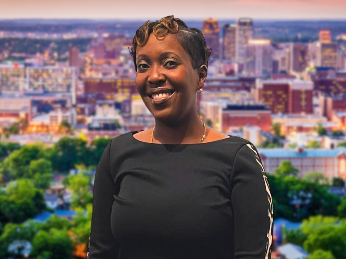 Dr. Valencia Robertson Wells Becomes First Black President of the Alabama Optometric Association